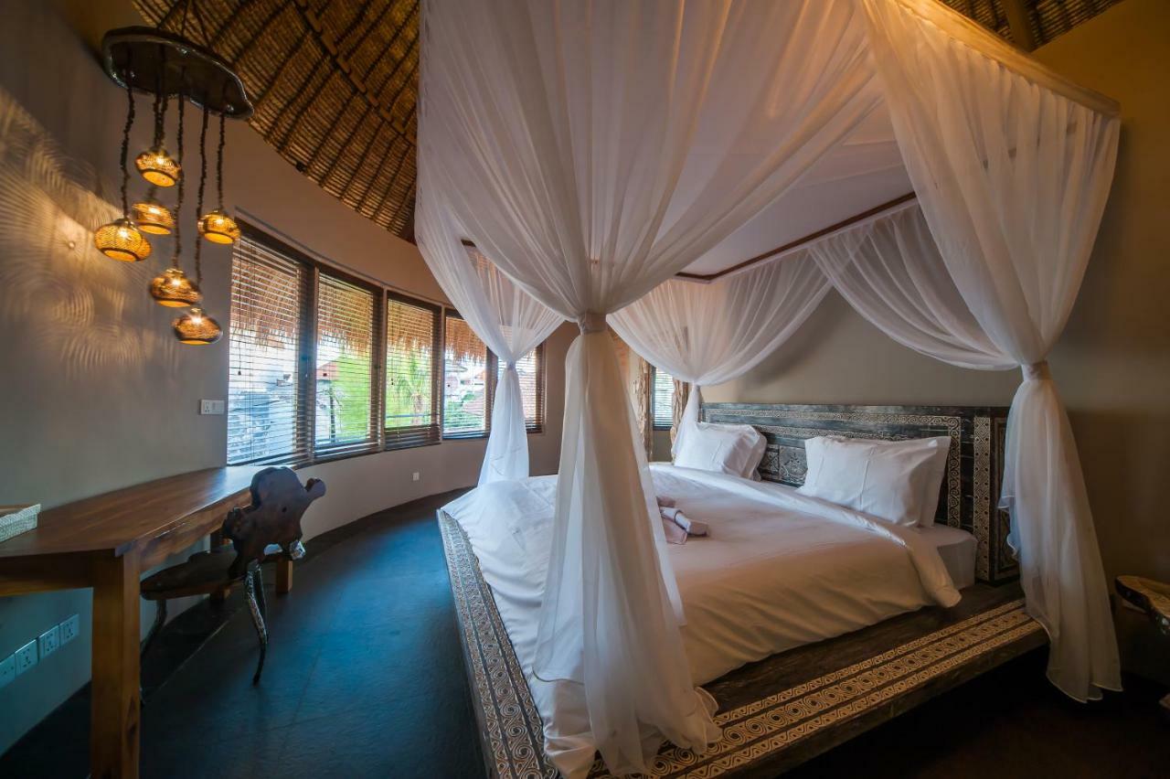 Luxury Villas Merci Resort 3Br Seminyak #2 Кута Екстериор снимка