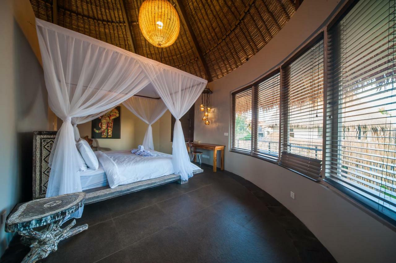 Luxury Villas Merci Resort 3Br Seminyak #2 Кута Екстериор снимка