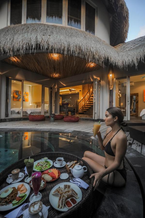 Luxury Villas Merci Resort 3Br Seminyak #2 Кута Екстериор снимка